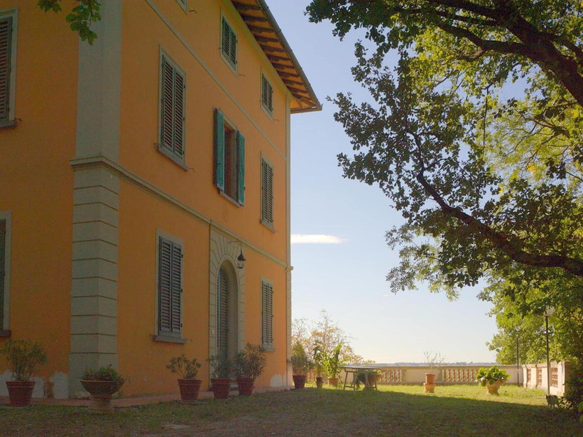 Lovely Holiday Home In Montefiridolfi With Hill View Exterior foto