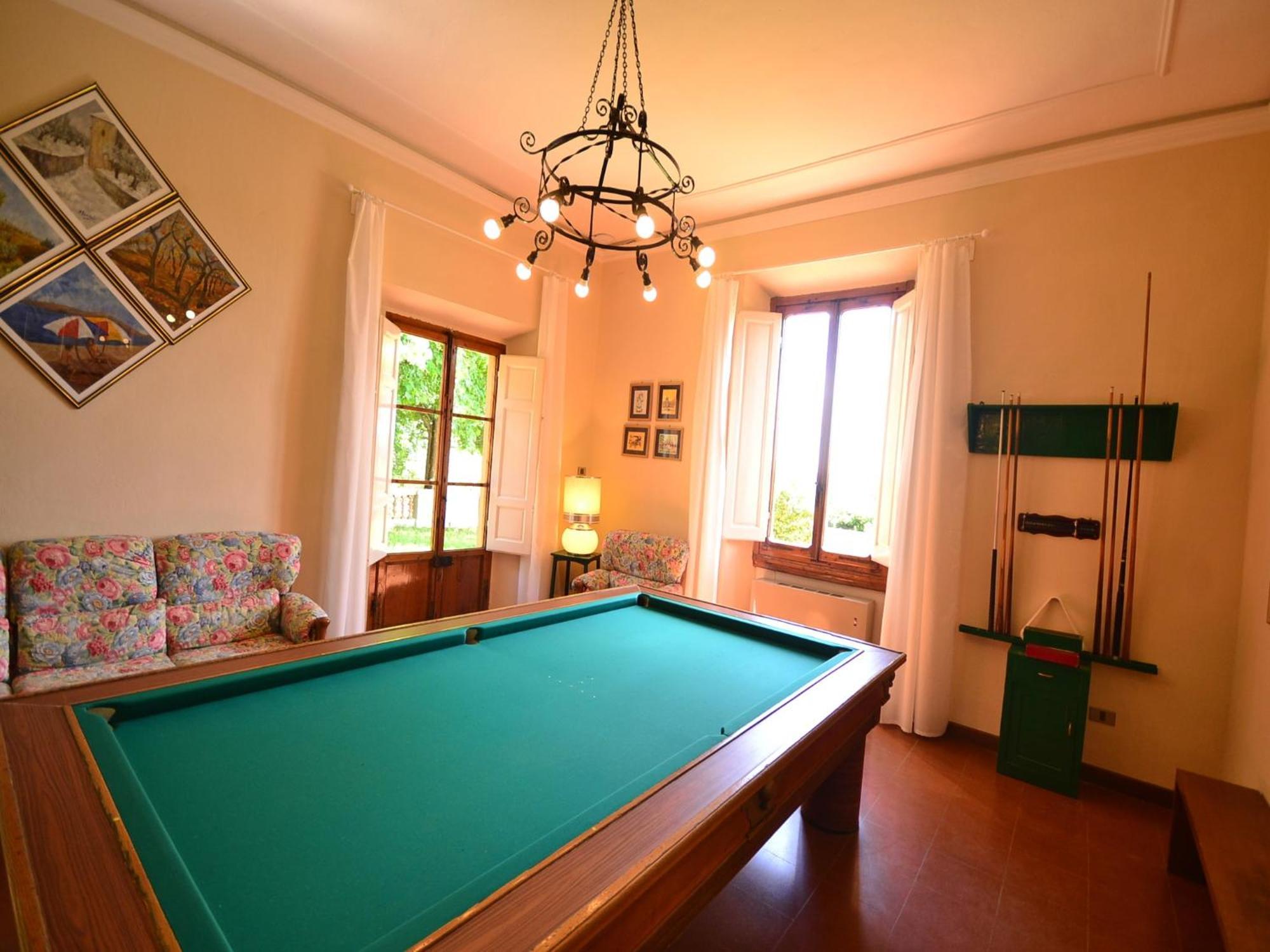 Lovely Holiday Home In Montefiridolfi With Hill View Exterior foto